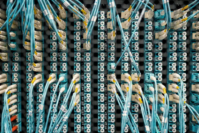 2024年客服耳机与电话录音设备技术趋势及选型指南