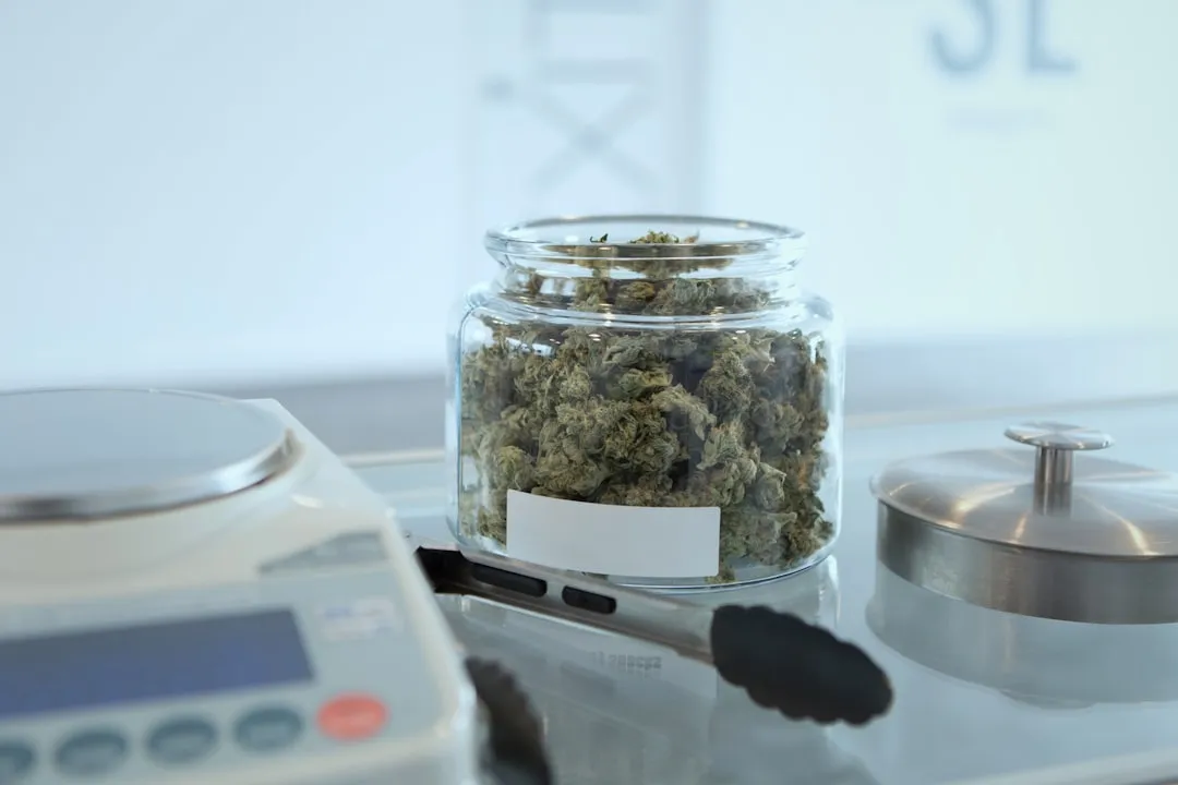 友度1话务台与拨号器搭配方案：提升企业通话效率的技术要点